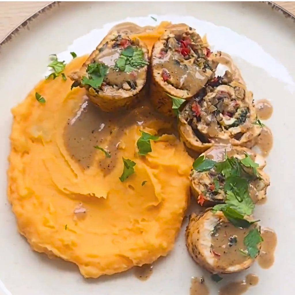 Ballotine de poulet farcie aux champignons et poivrons