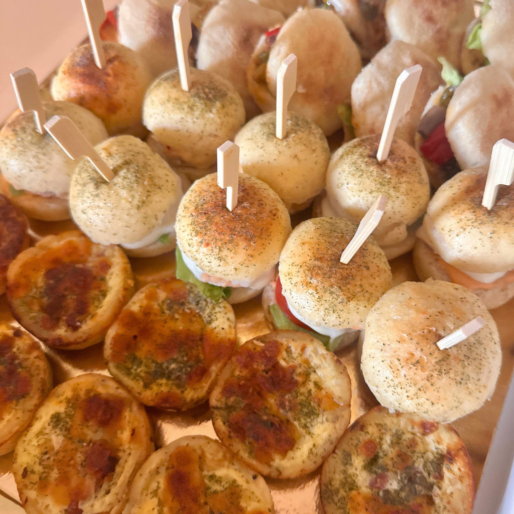 Plateau de 30 mignardises salées